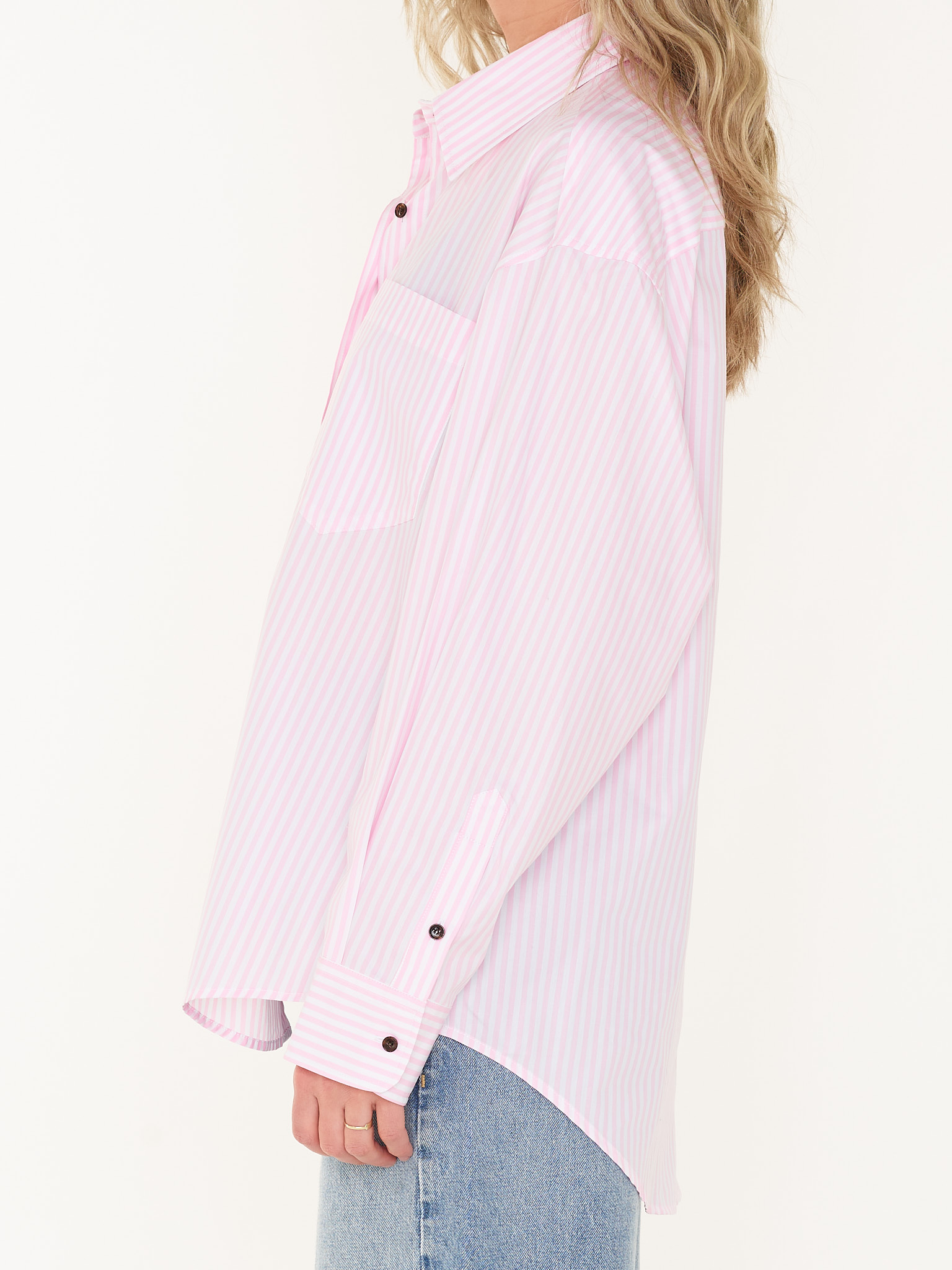 SHIRT LARAKTER