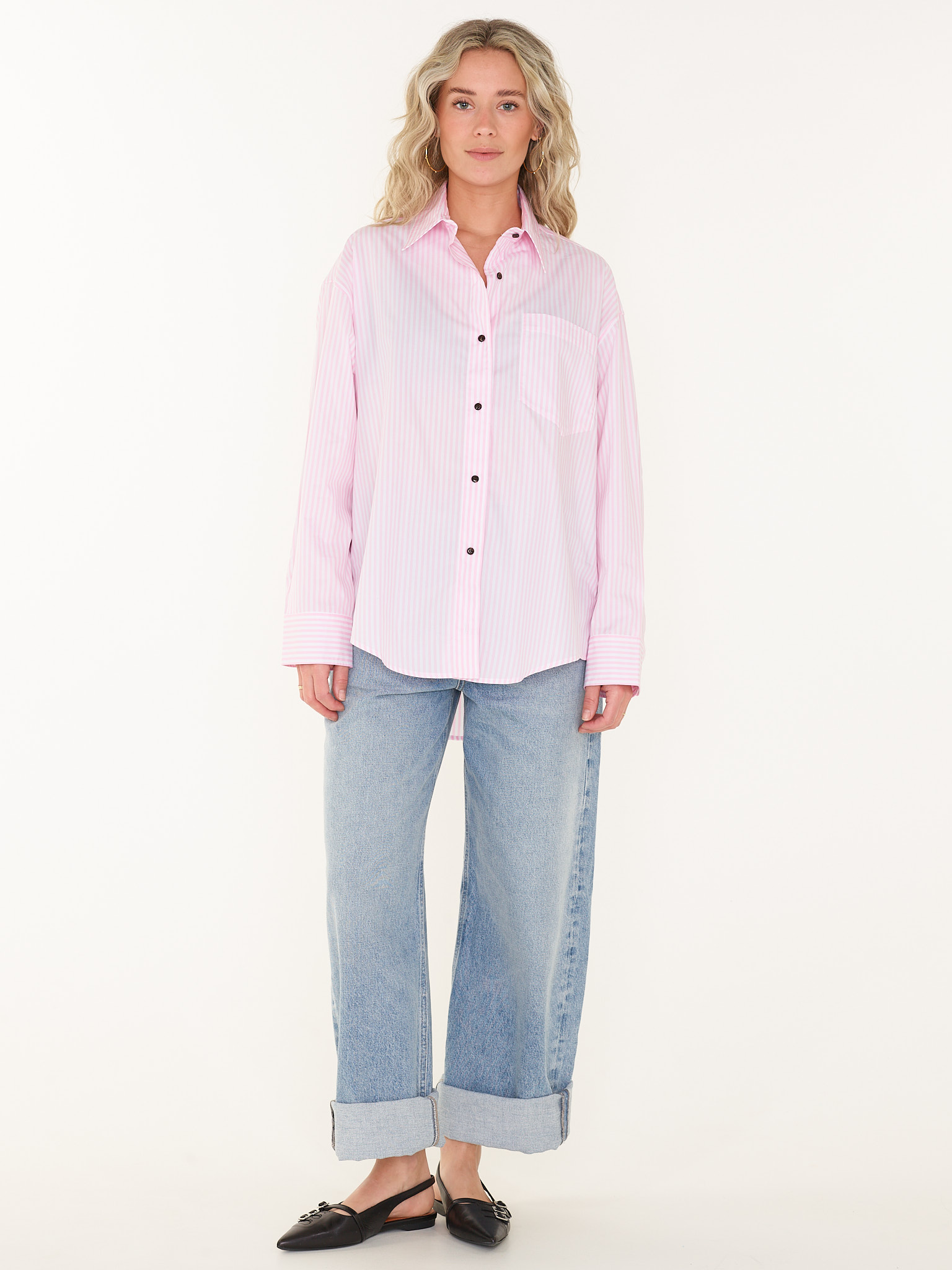 SHIRT LARAKTER