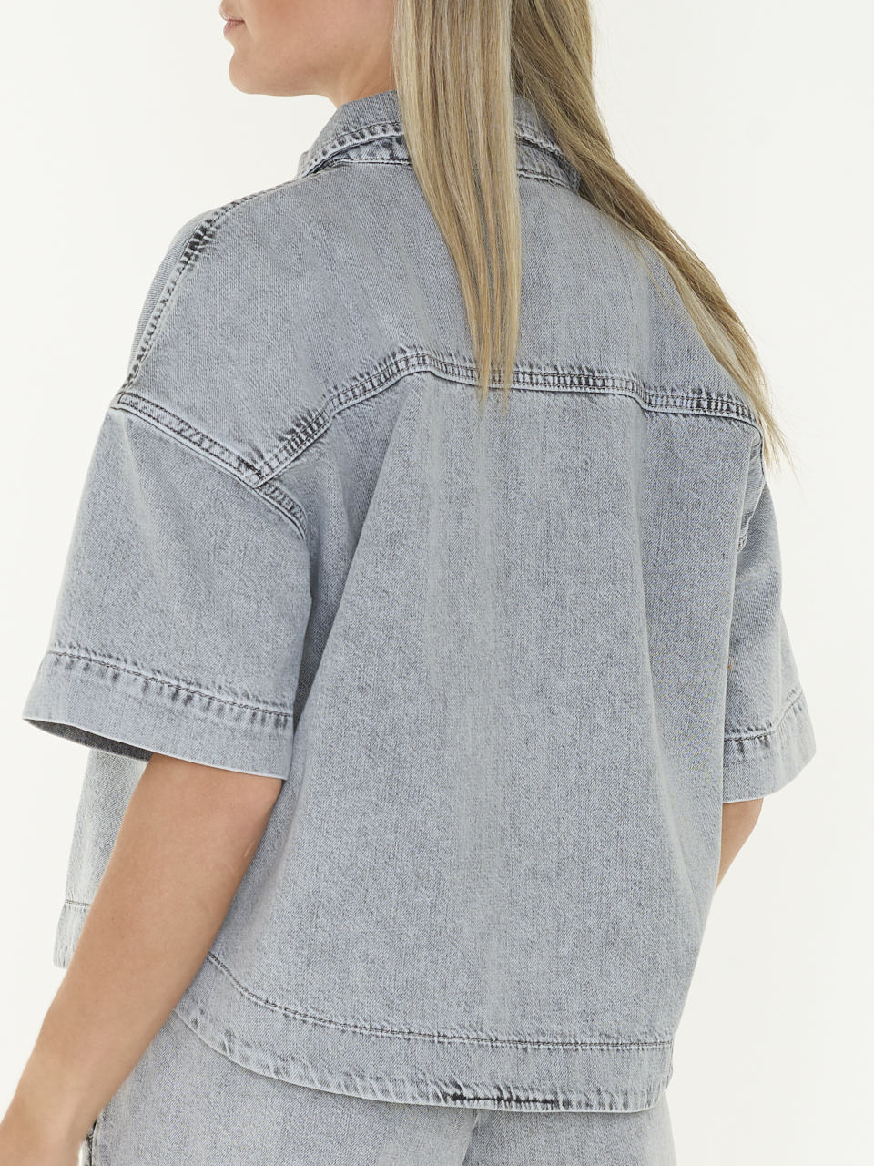 SHIRT MALOMW143 BOXY SHORT