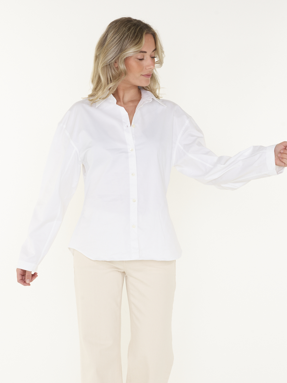 SHIRT PLEATED SLEEVE