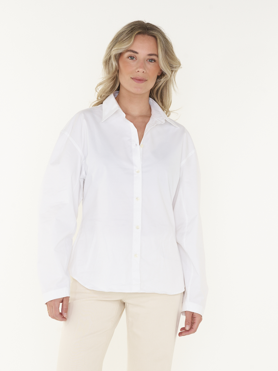 SHIRT PLEATED SLEEVE