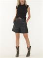 SHORT 12 THE LEATHER