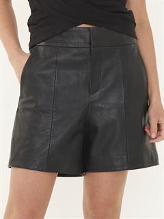 SHORT 12 THE LEATHER