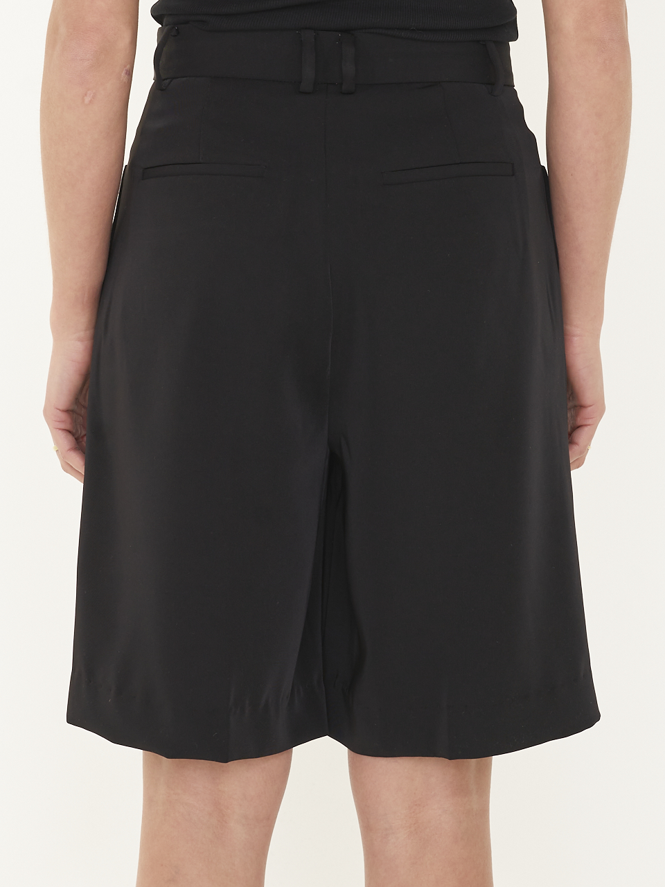 SHORT BERMUDA