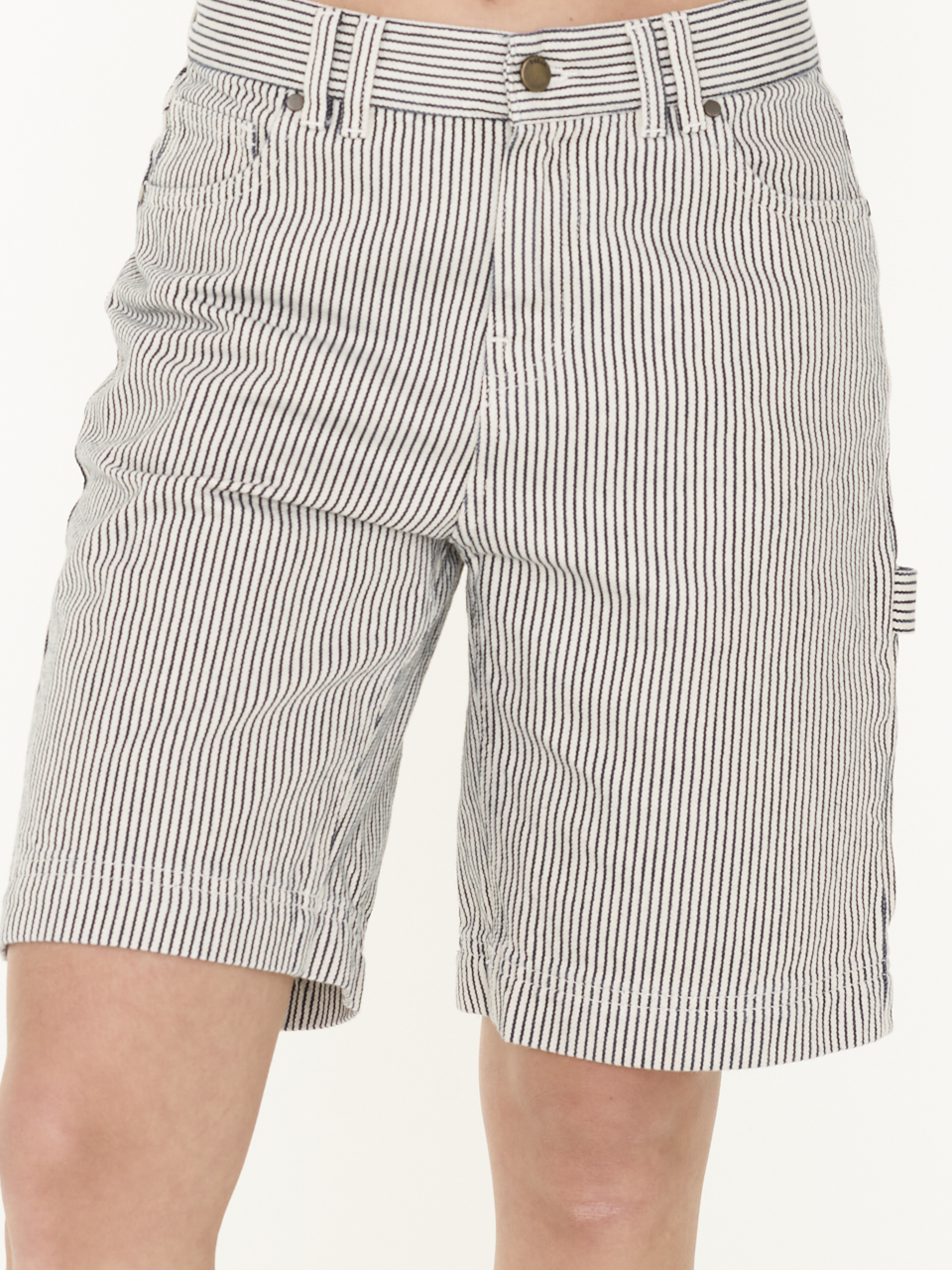 SHORT CISAE