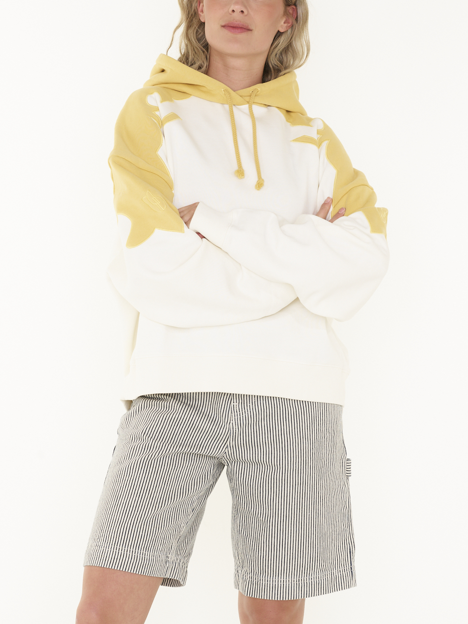 SHORT CISAE