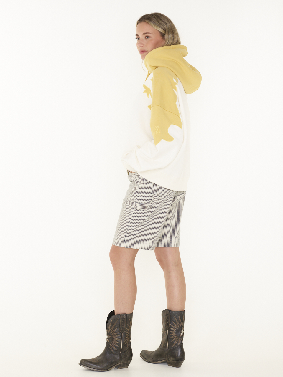 SHORT CISAE