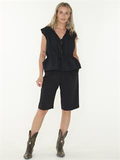 SHORT FIQUE STRING