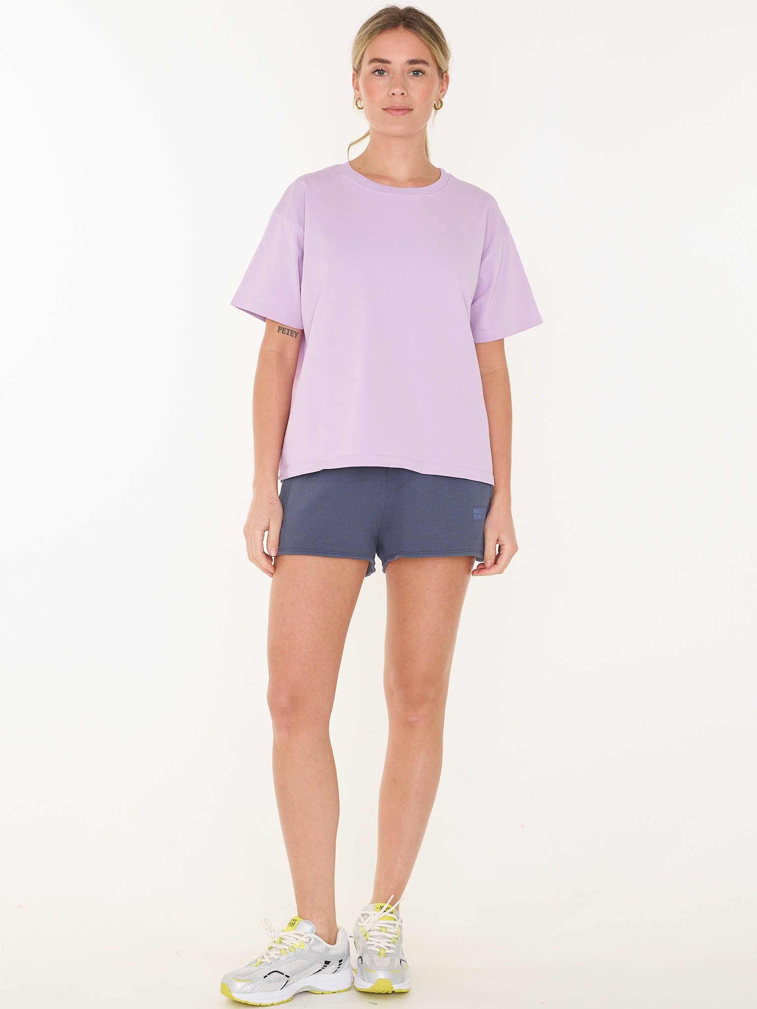 SHORT IZUBIRD