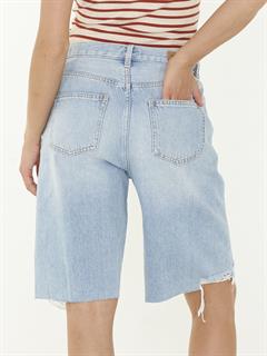 SHORT JESSY