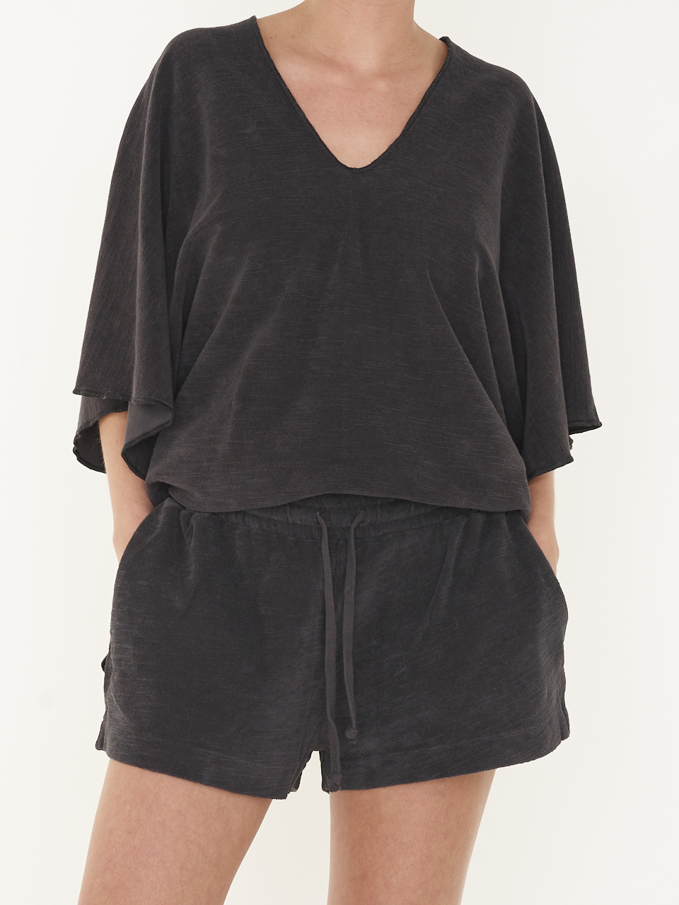 SHORT SHORT