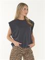 SINGLET FOLDED SHOULDER