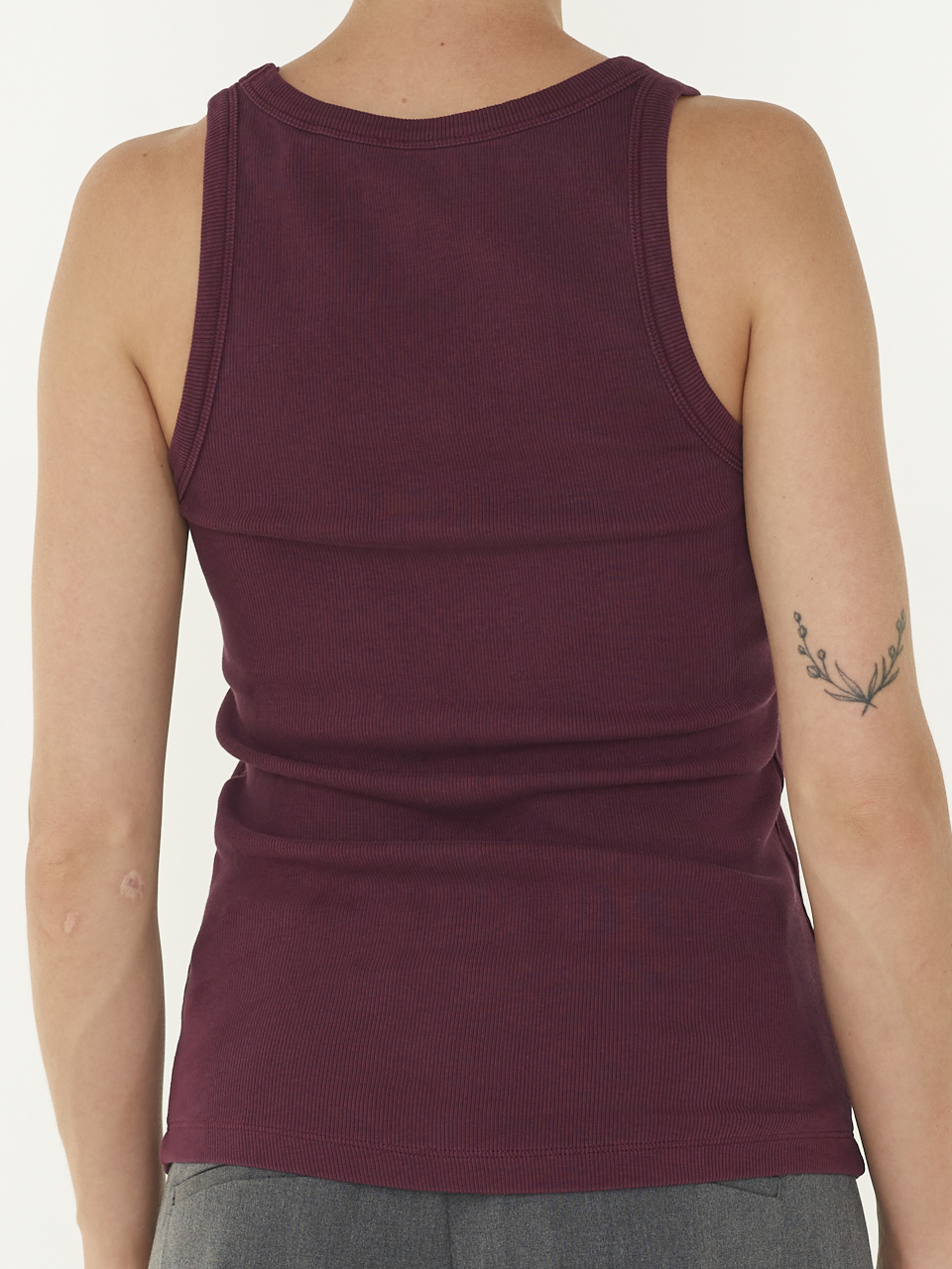 SINGLET SCOOP NECK RIB