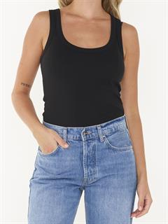 SINGLET SCOOP NECK RIB