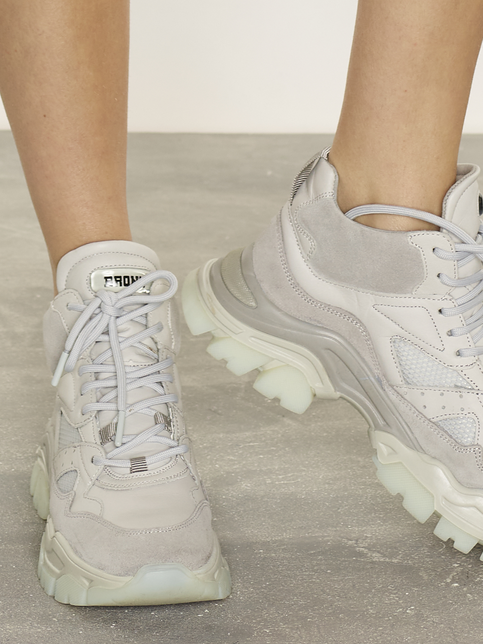 bronx sneakers