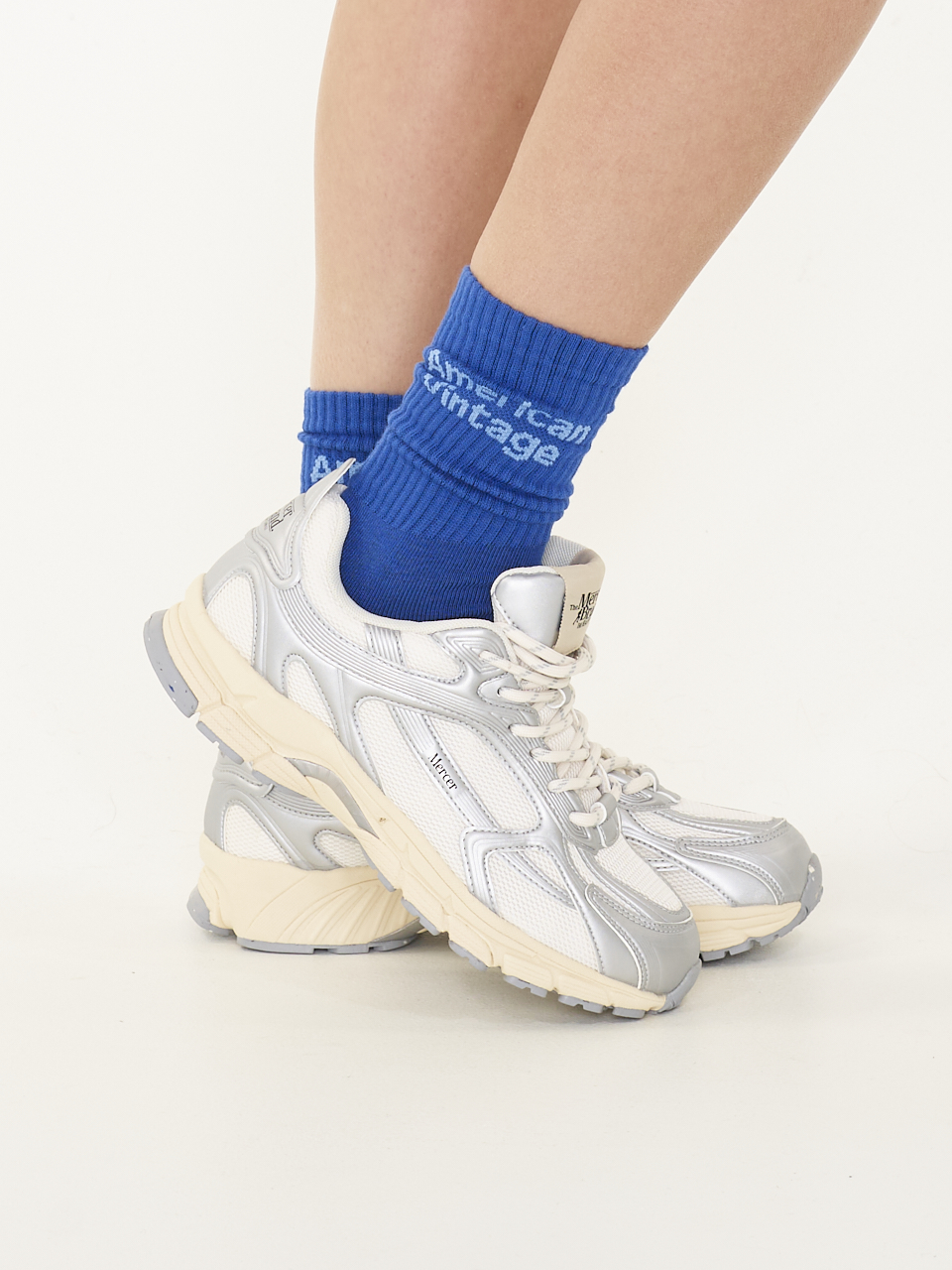 SNEAKER THE RE-RUN HIGH FREQUENCY