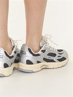 SNEAKER THE RE-RUN HIGH FREQUENCY