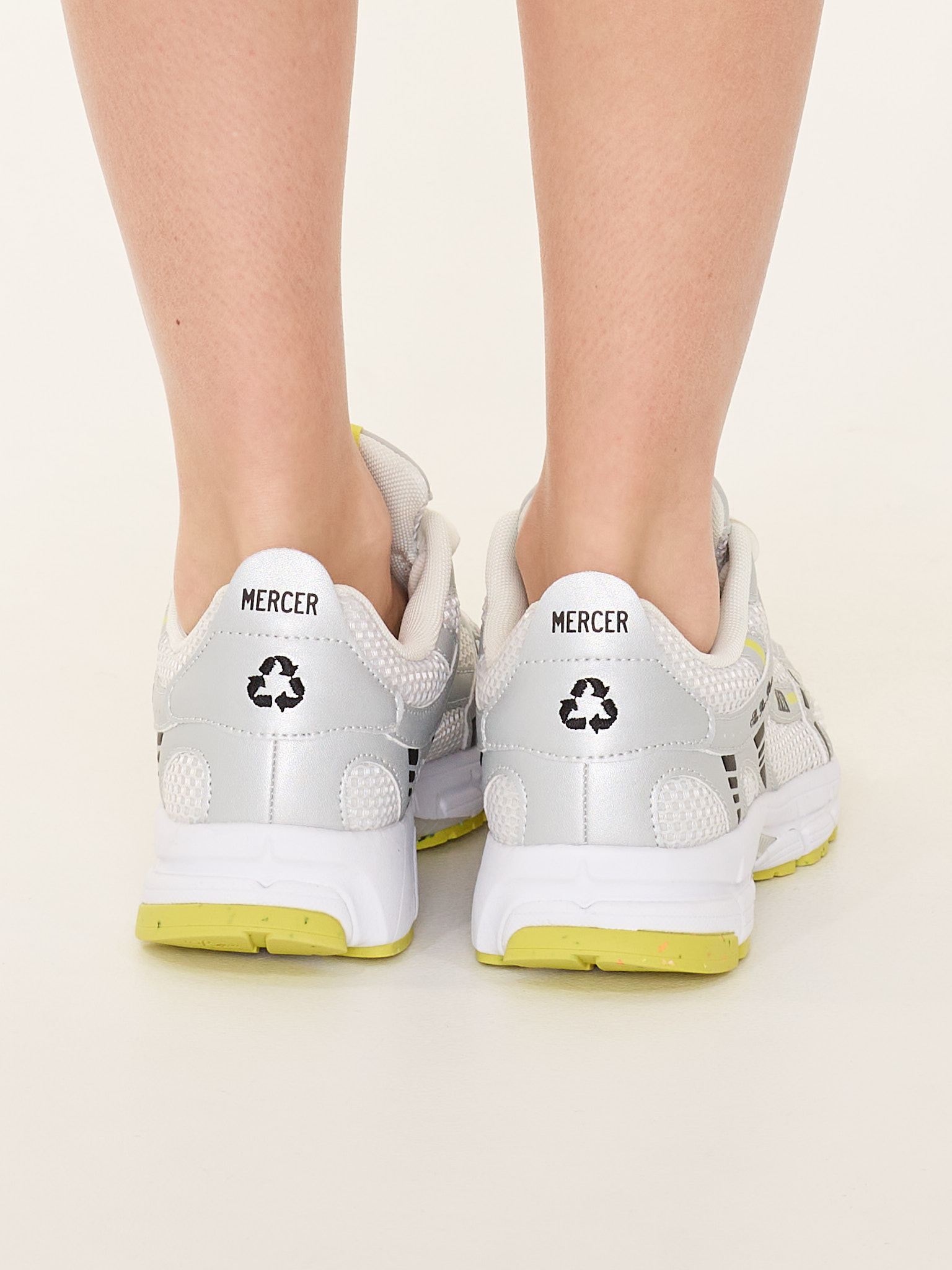 SNEAKER THE RE-RUN NEON