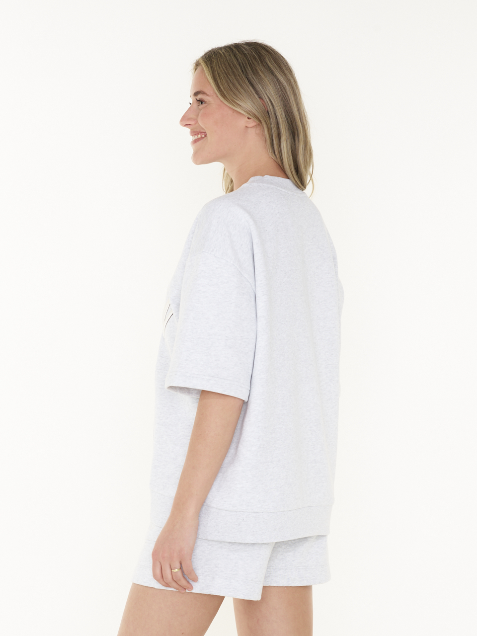 SWEAT LARA SHORT SLEEVE