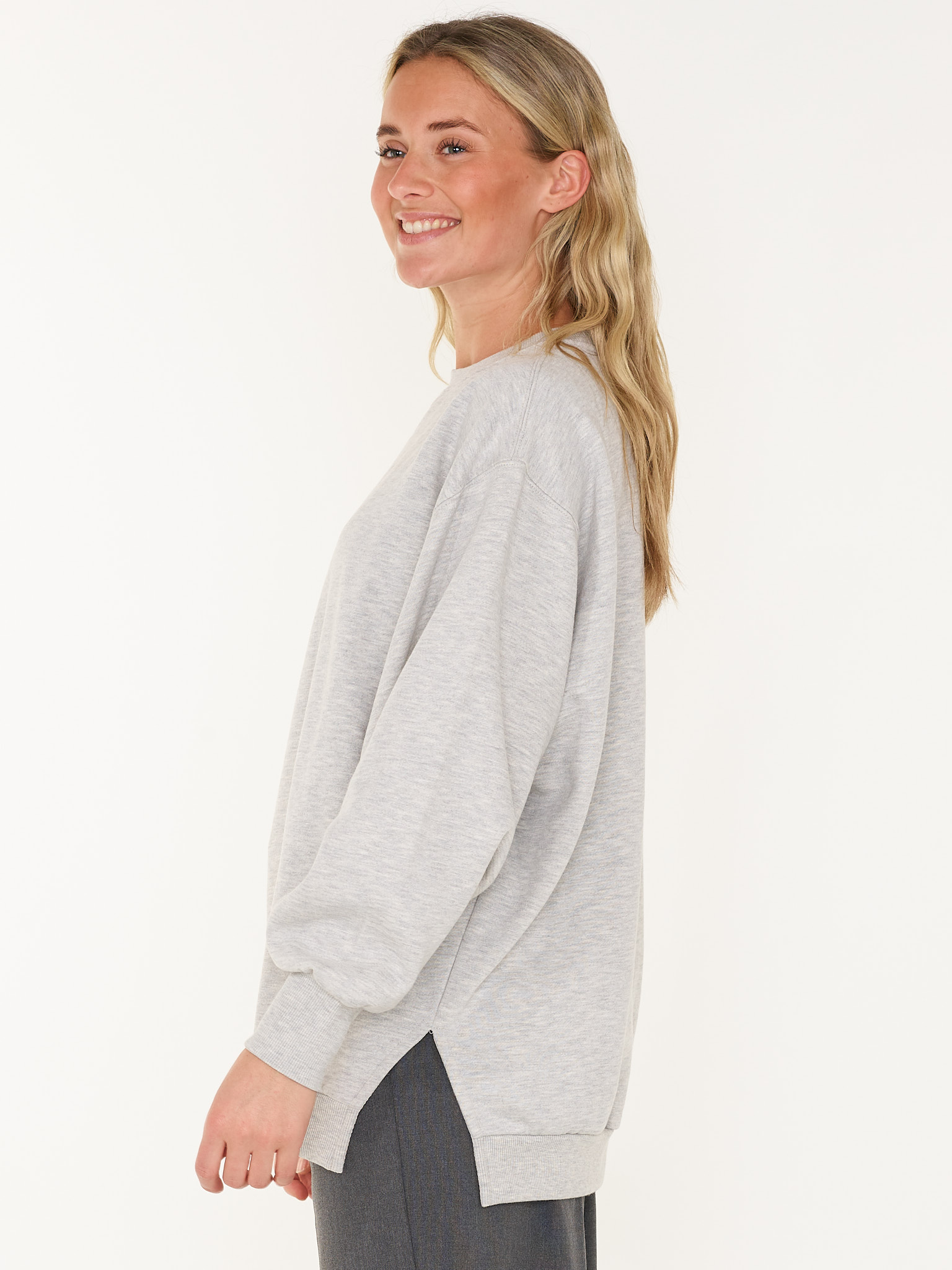 SWEAT RELAXED
