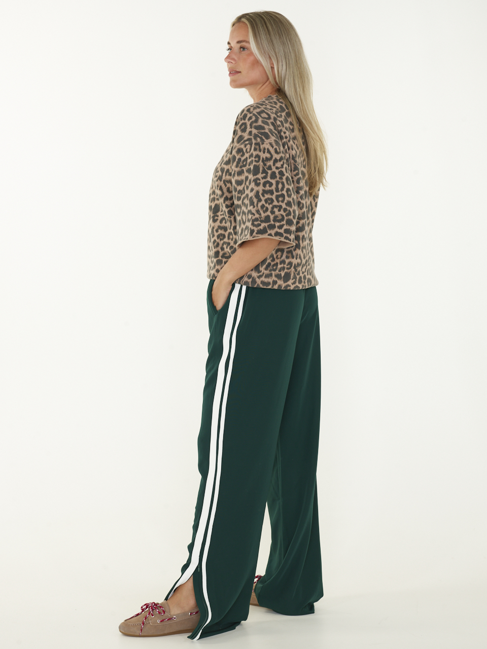 SWEAT SHORT SLEEVE LEOPARD