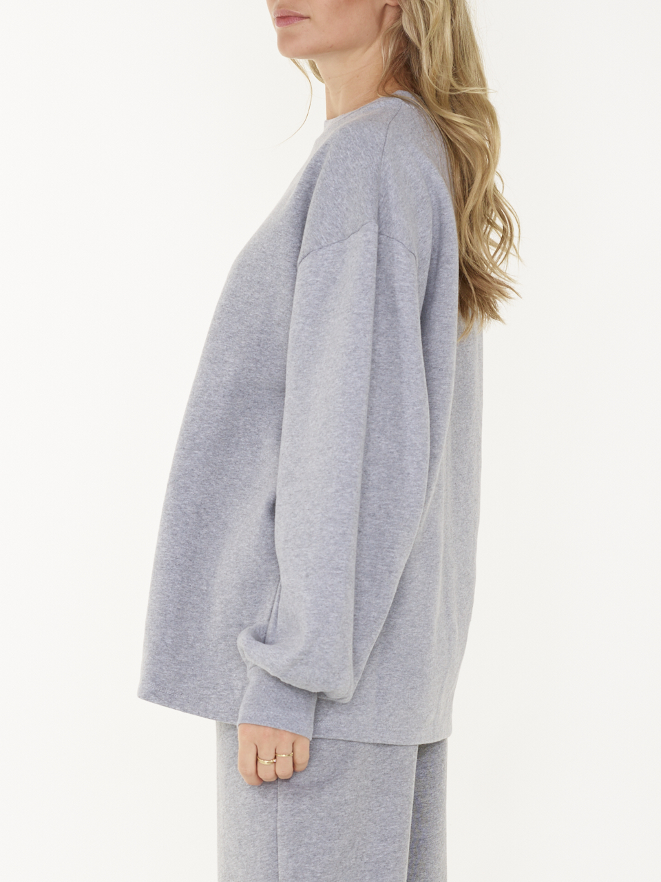 SWEAT SOPHIA'CL