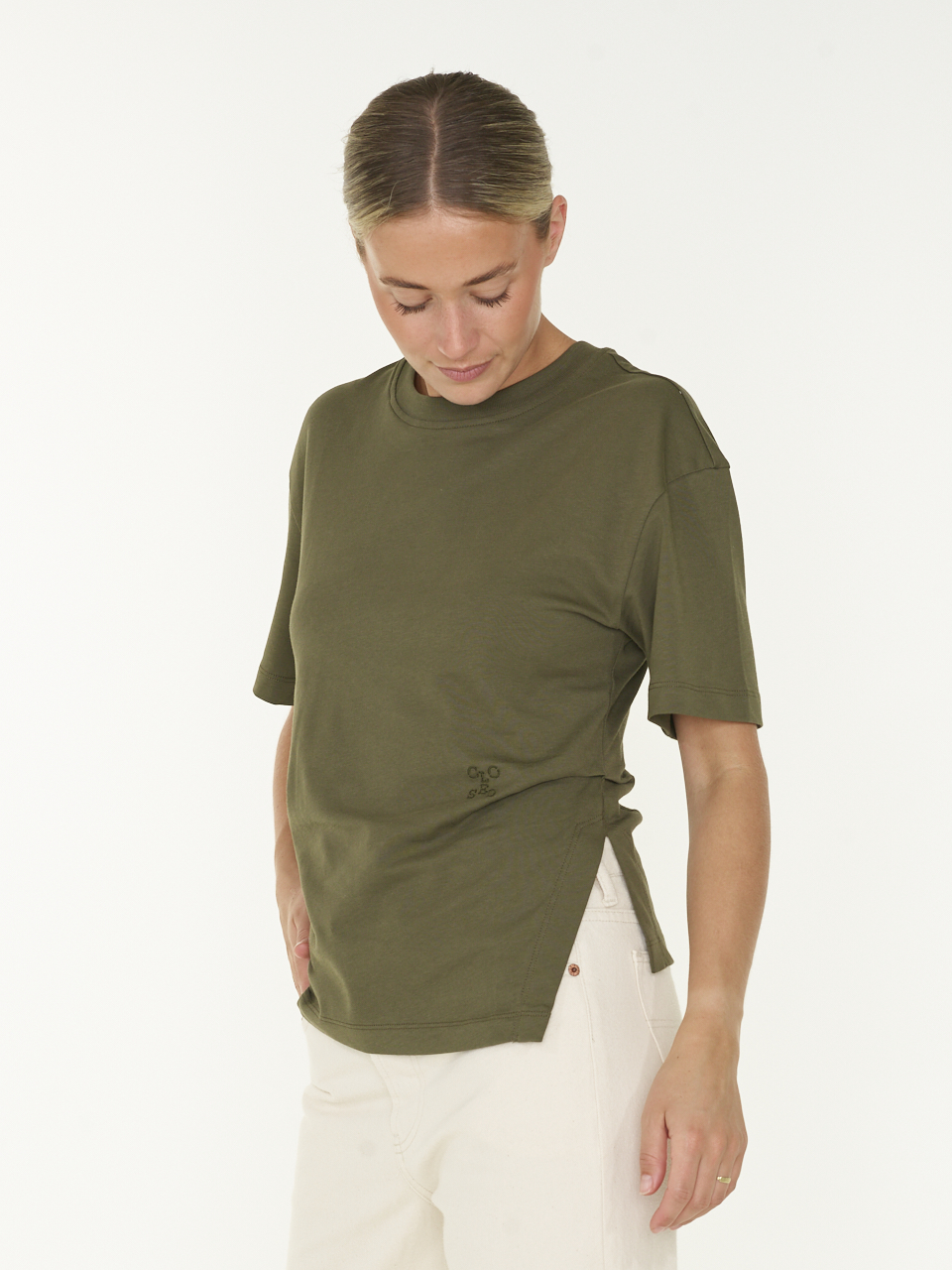 T-SHIRT DRAPED