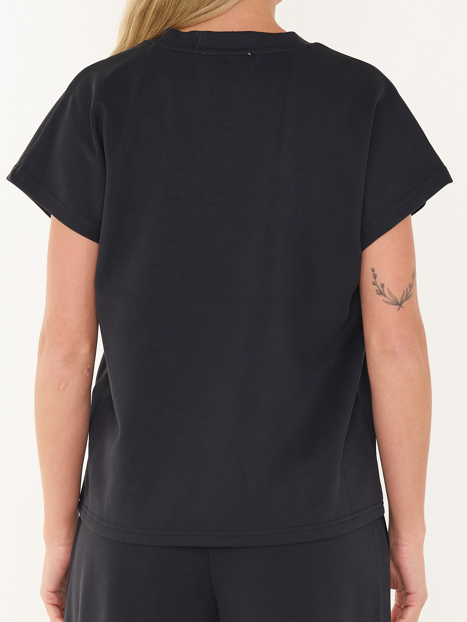 T-SHIRT INGRID2