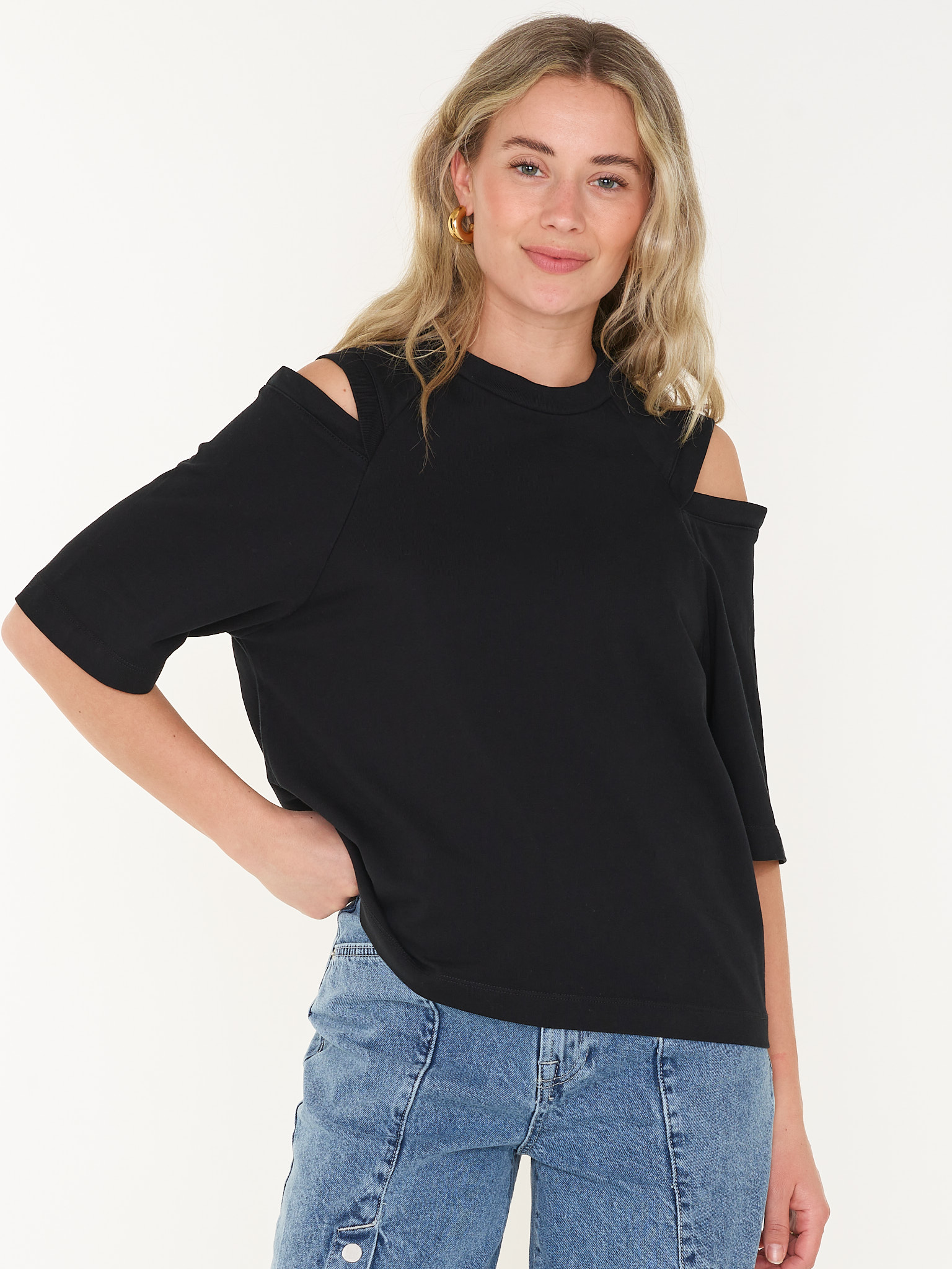 T-SHIRT LOOSE FIT OPEN SHOULDER