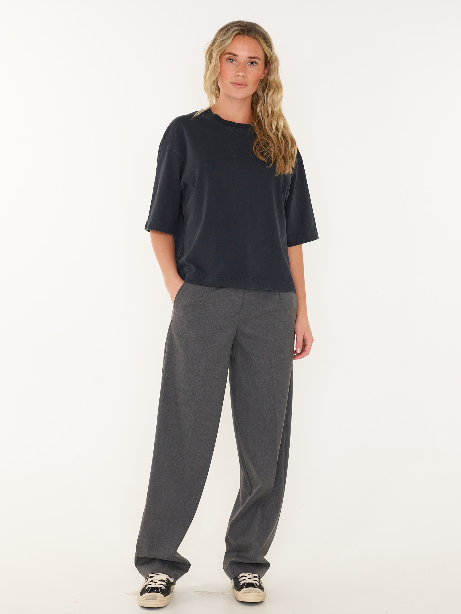 T-SHIRT LOOSE FIT