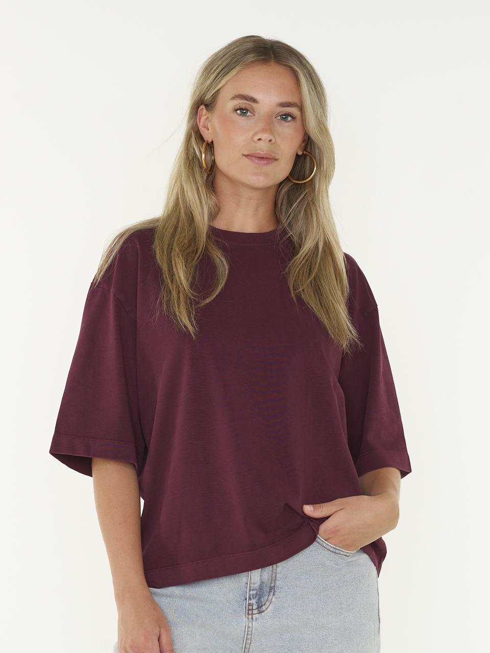 T-SHIRT LOOSE FIT