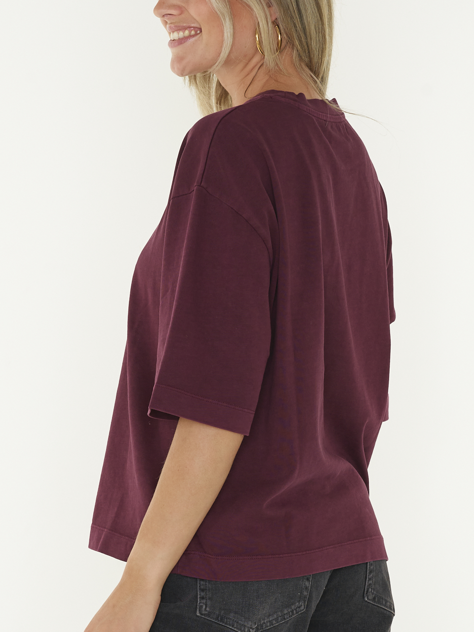 T-SHIRT LOOSE FIT