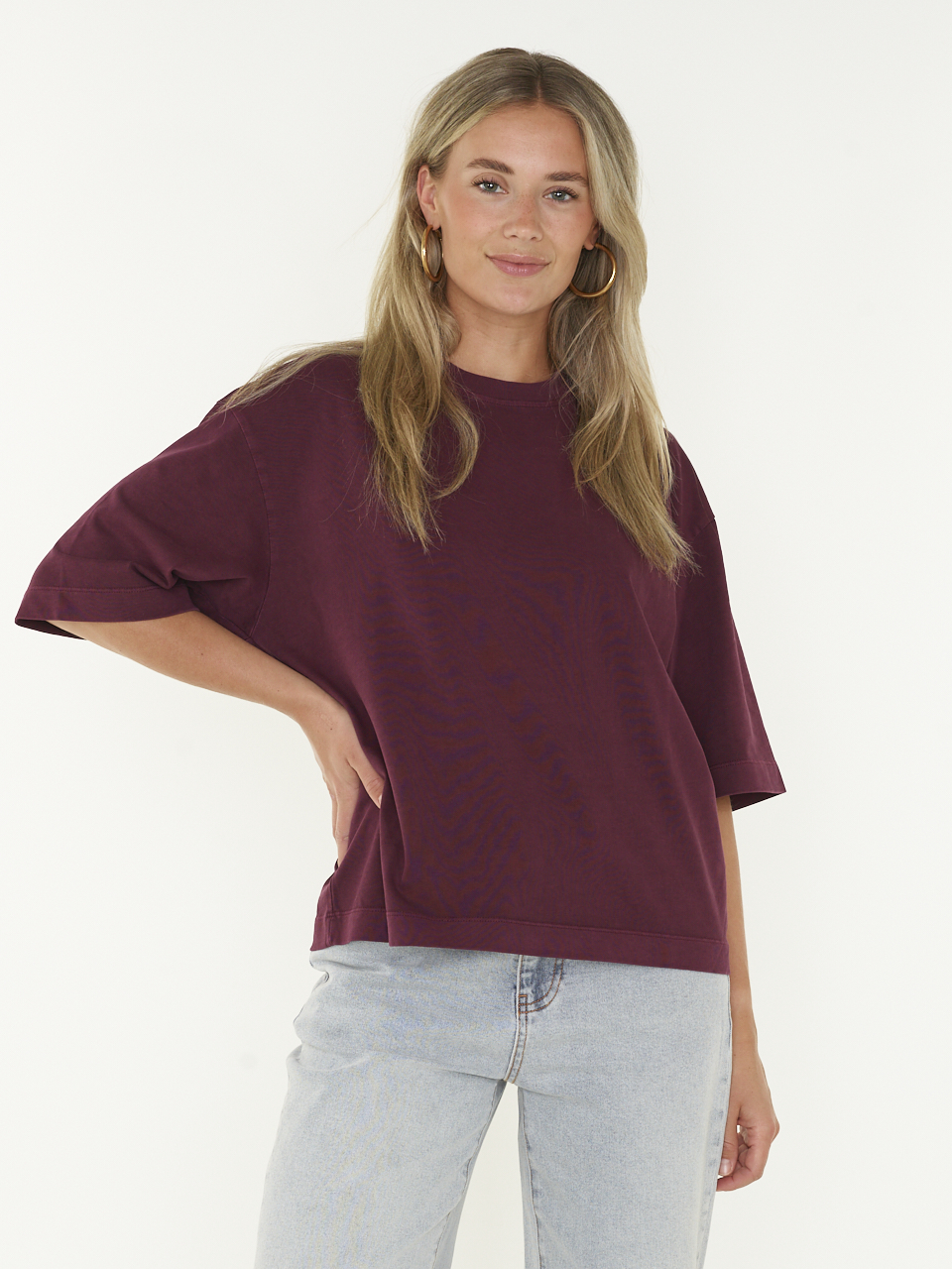 T-SHIRT LOOSE FIT