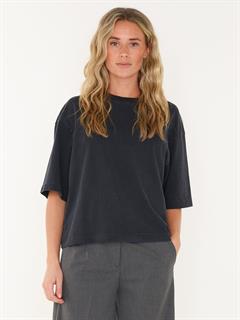 T-SHIRT LOOSE FIT