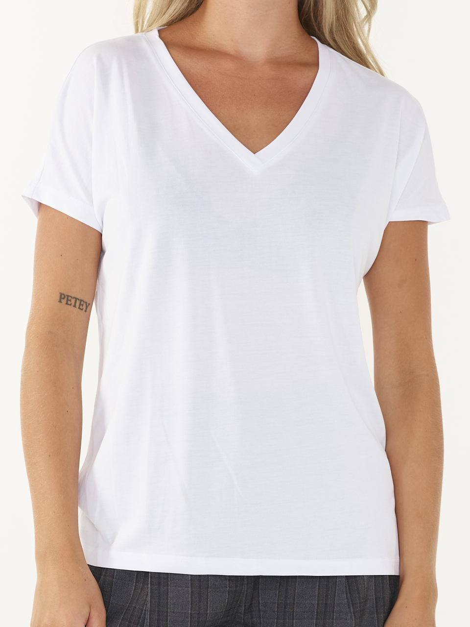 T-SHIRT MSCHFENYA MODAL V-NECK