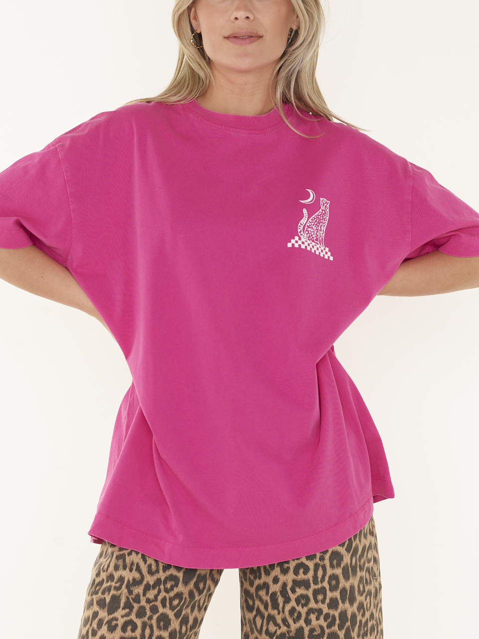 T-SHIRT OVERSIZED GRAPHIC