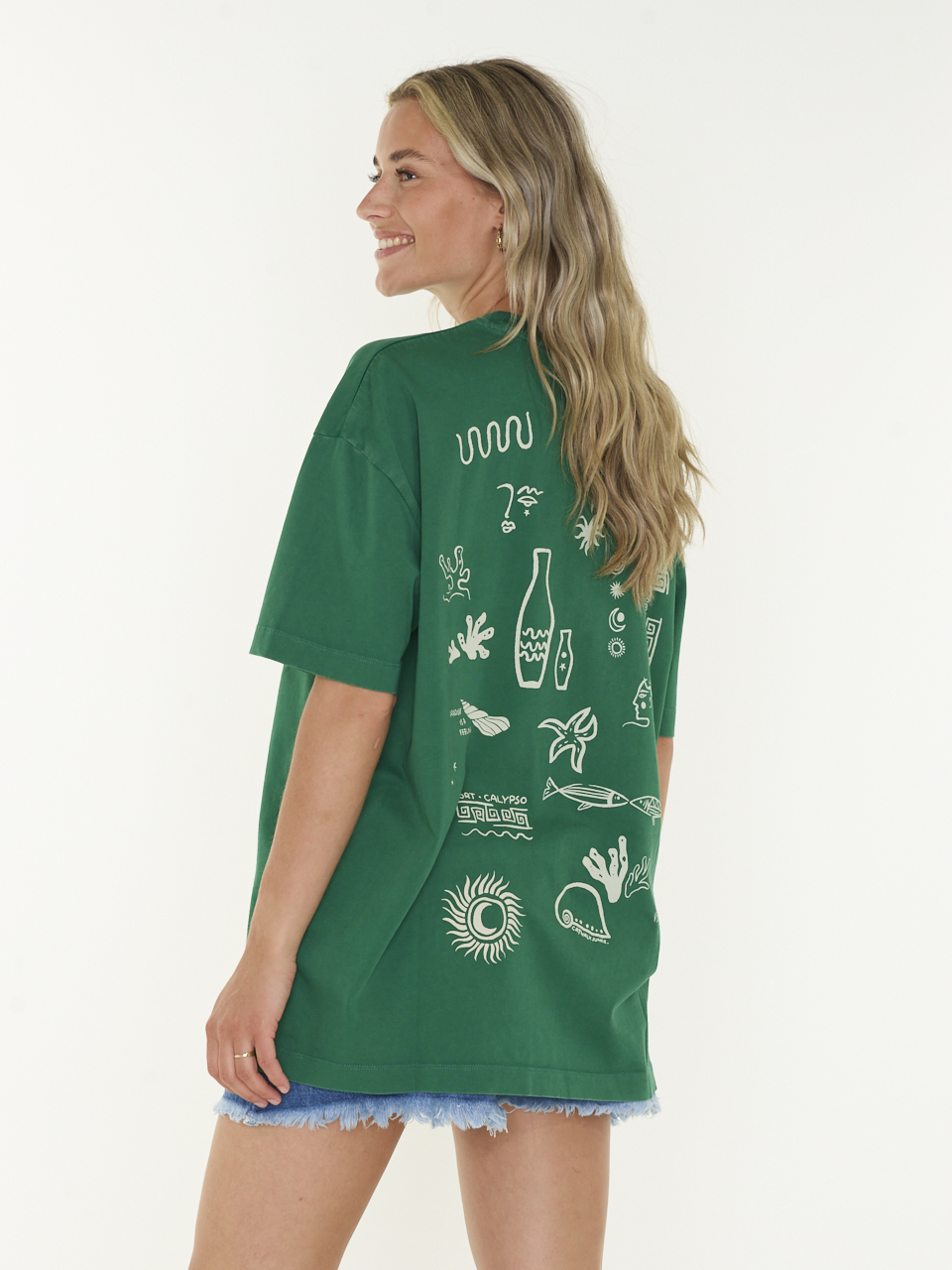T-SHIRT OVERSIZED GRAPHIC