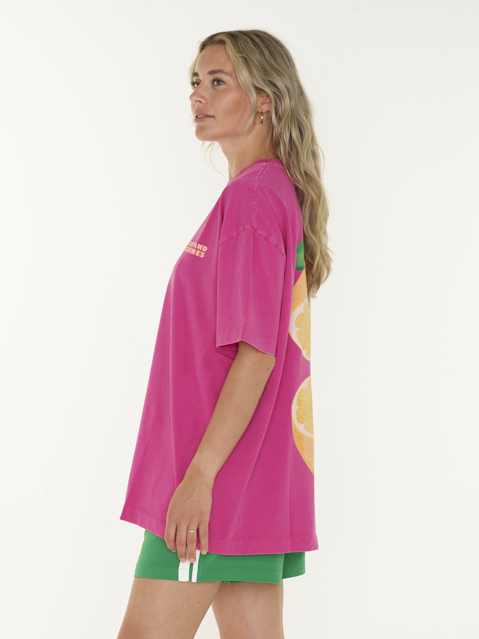 T-SHIRT OVERSIZED GRAPHIC