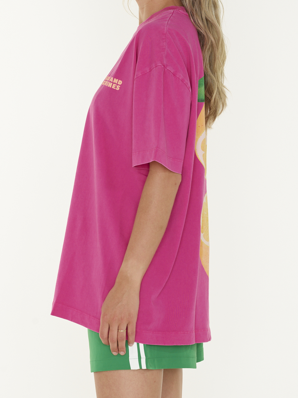 T-SHIRT OVERSIZED GRAPHIC