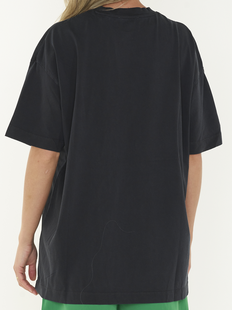 T-SHIRT OVERSIZED GRAPHIC