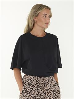 T-SHIRT WRAP