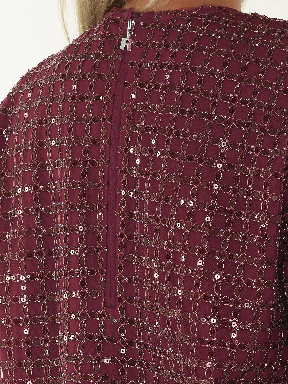 TOP BEADED OVERSIZED