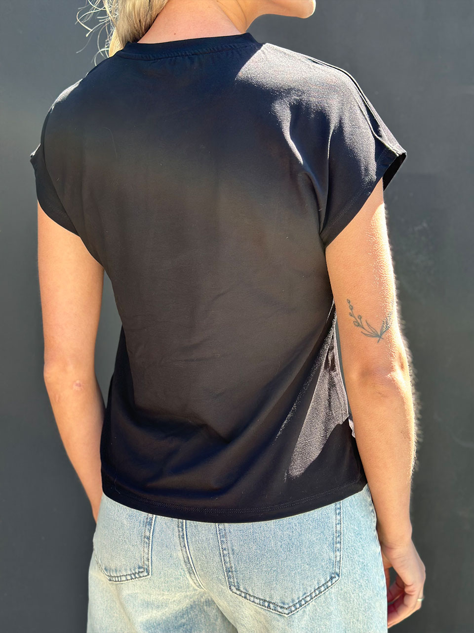TOP IHANA