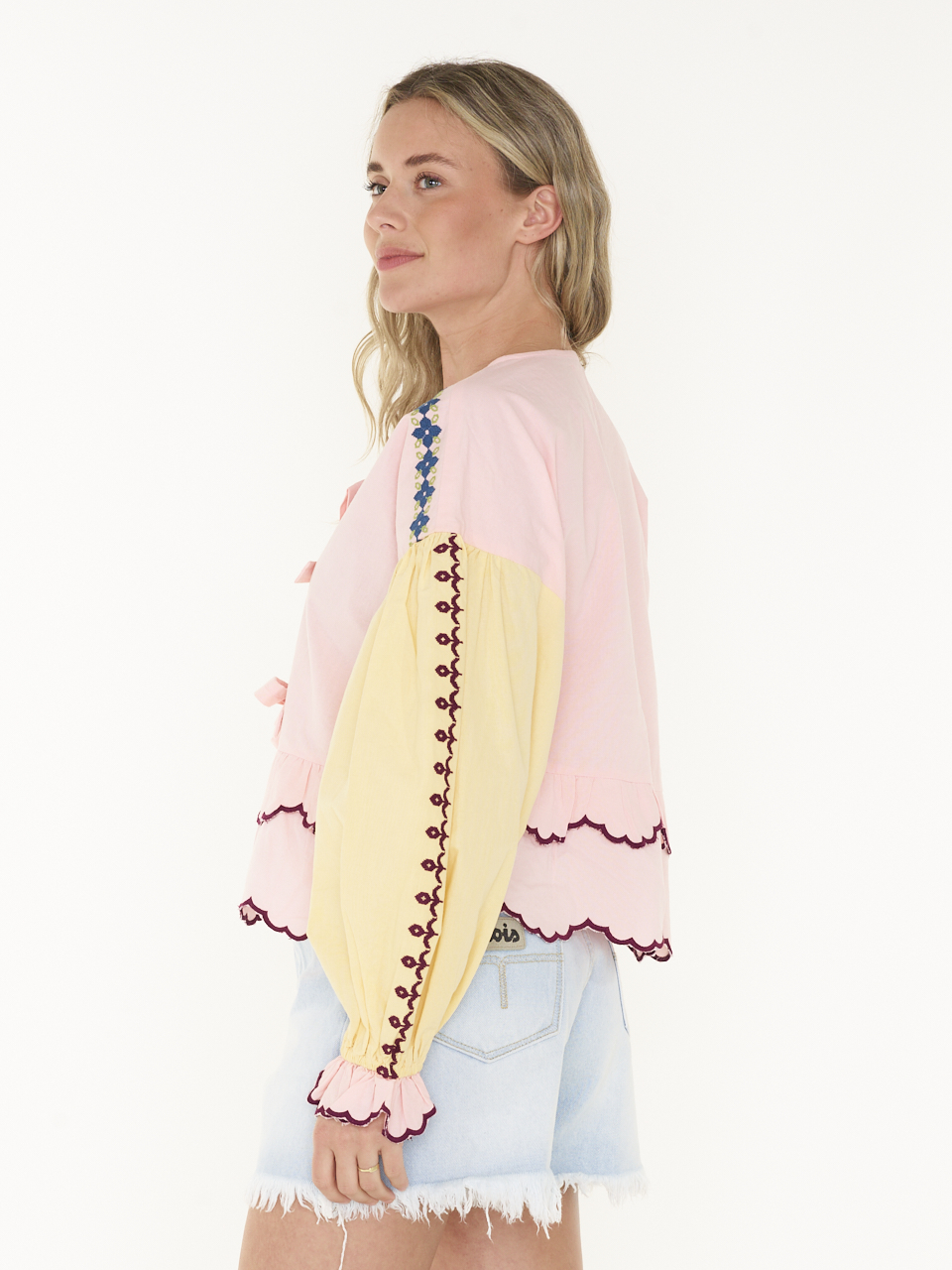 TOP LOUISE