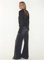 TOP SATIN DRAPY BACK