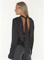 TOP SATIN DRAPY BACK