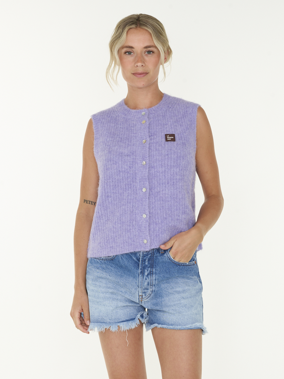 VEST EAST