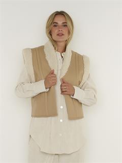 VEST UNNI LAMMY