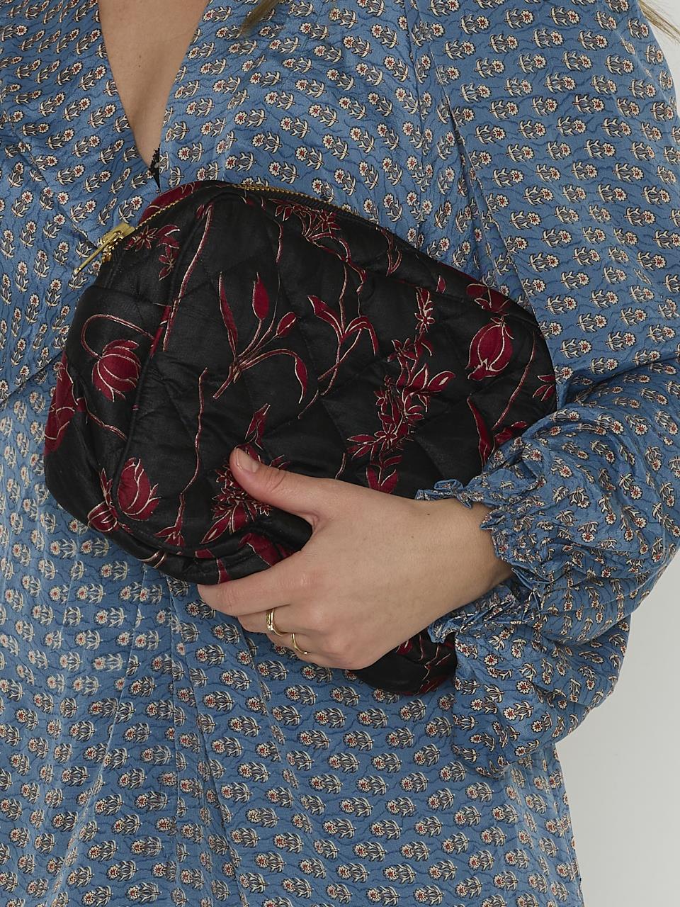 WASH BAG AVI SILK